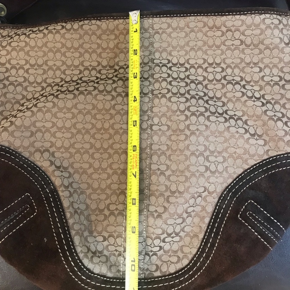 Authentic Coach purse size 13” length and 11”width